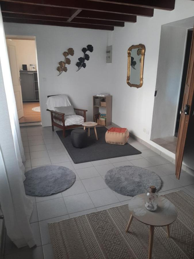 Gîte à la campagne avec piscine Biziat Extérieur photo
