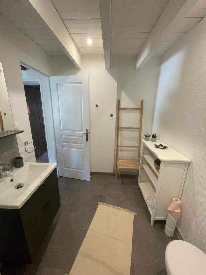 Gîte à la campagne avec piscine Biziat Extérieur photo