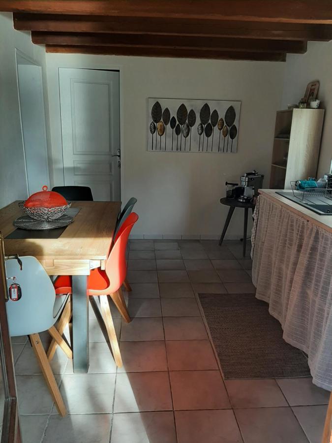 Gîte à la campagne avec piscine Biziat Extérieur photo